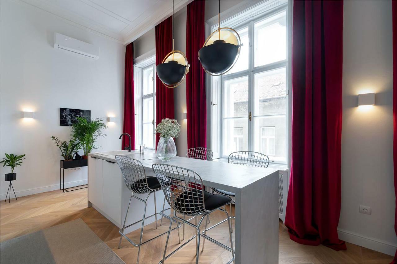Erkel Boutique Apartment-Chic Flat By Market Hall Budapest Eksteriør bilde